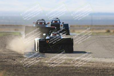 media/Oct-26-2025-CalClub SCCA (Sun) [[8ce1e69566]]/Group 6/Grapevine/